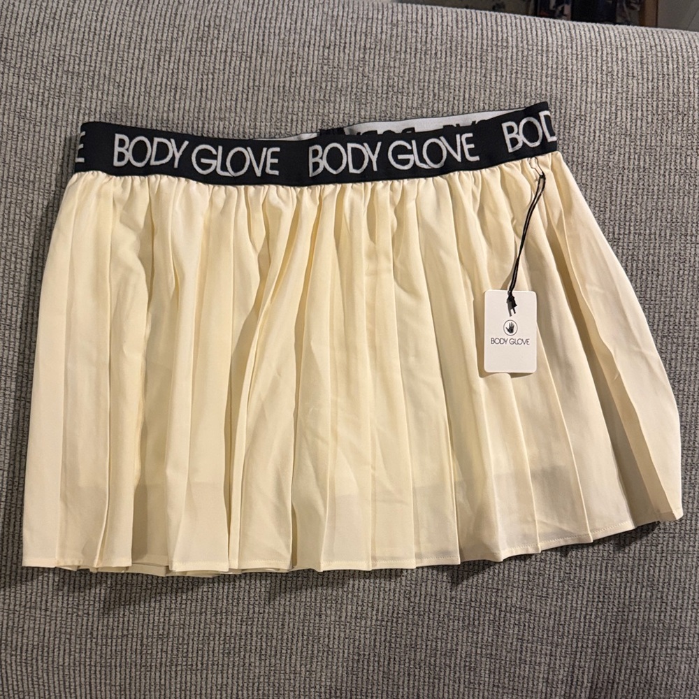 Body Glove Cream Mini Skort